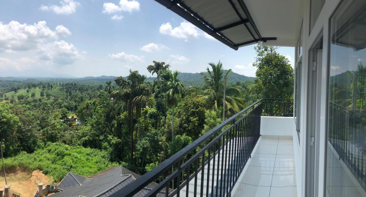 Raveendra Inn Kalpetta Luaran gambar